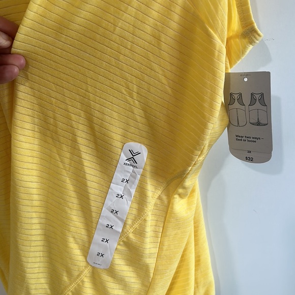NWT XERION WOMENS SCOOP NECK TANK TOP RACER BACK YELLOW SIZE 2X - Picture 6 of 9